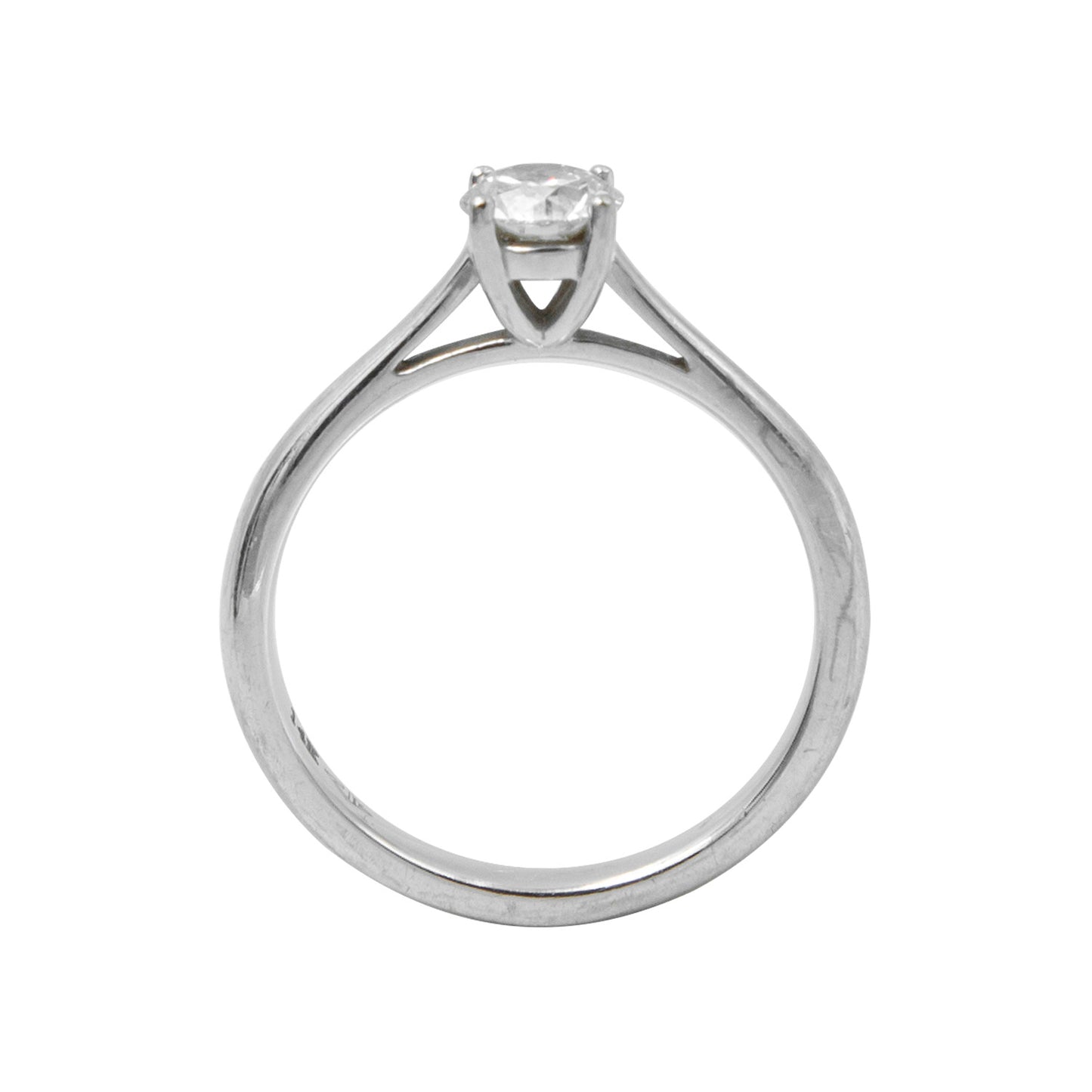 Anillo solitario en oro blanco de 14k