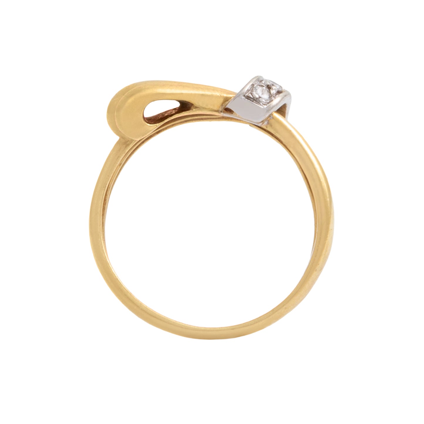 Anillo Entrelazado con Diamantes