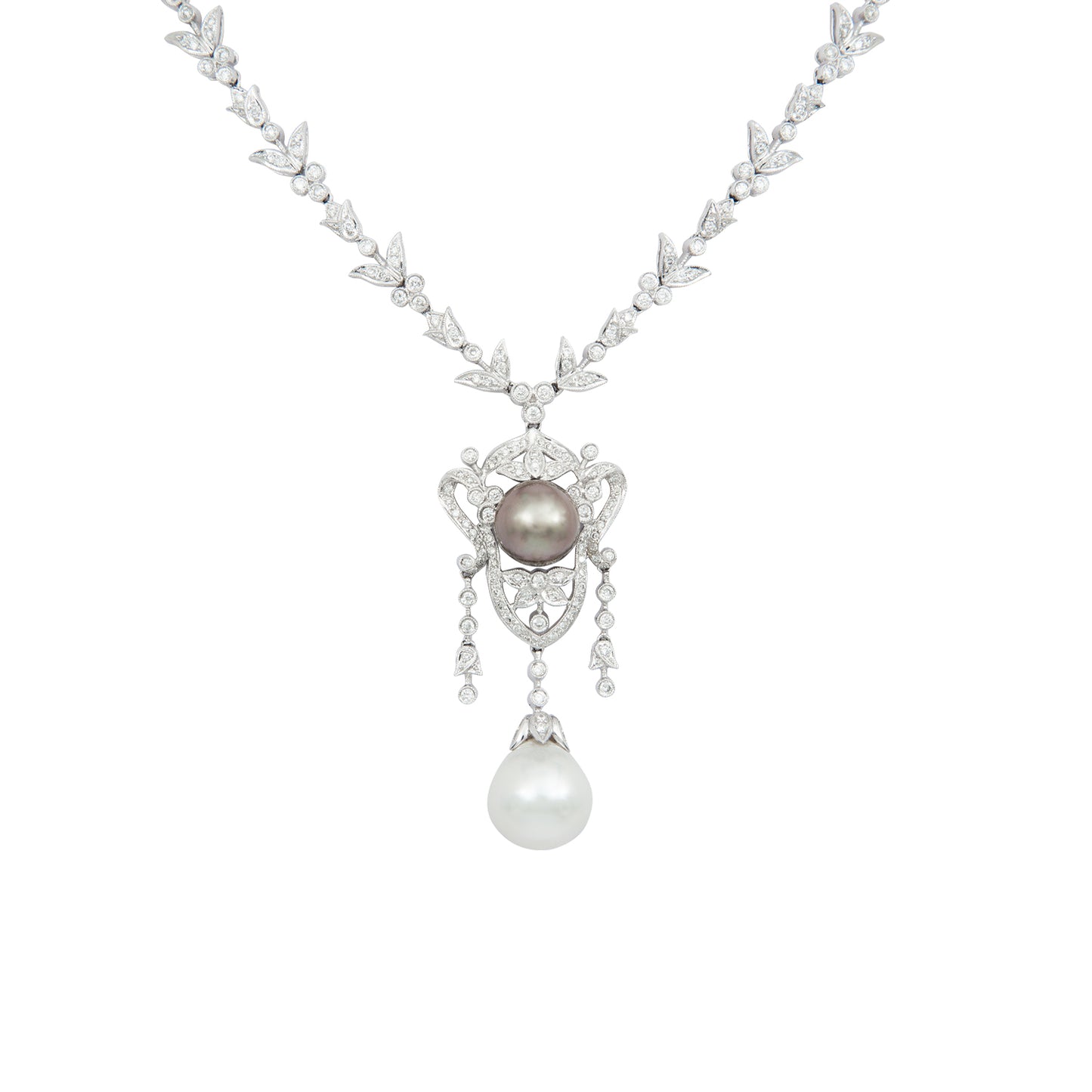 VENDIDO Collar Diseño Hojas