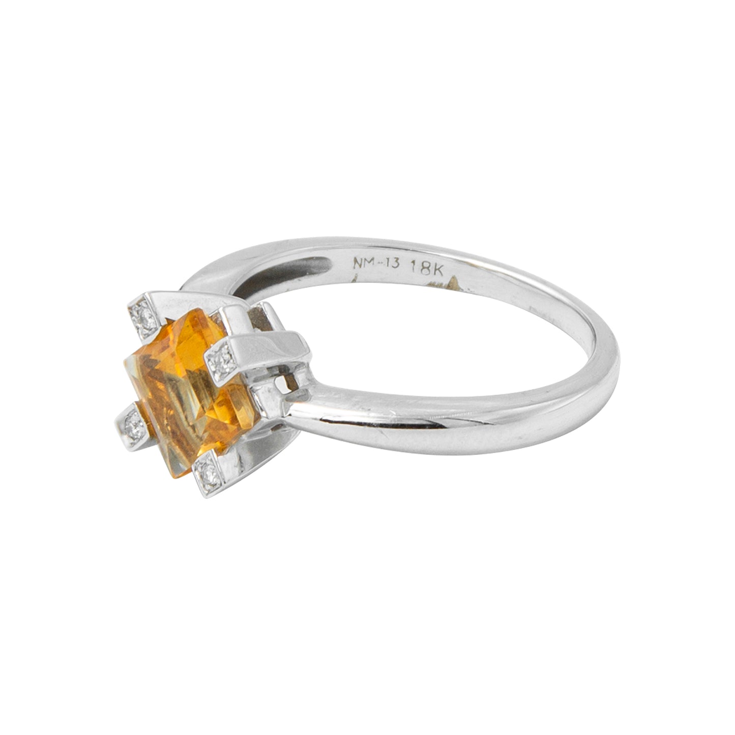 VENDIDO Anillo Diseño Especial en Oro 18k