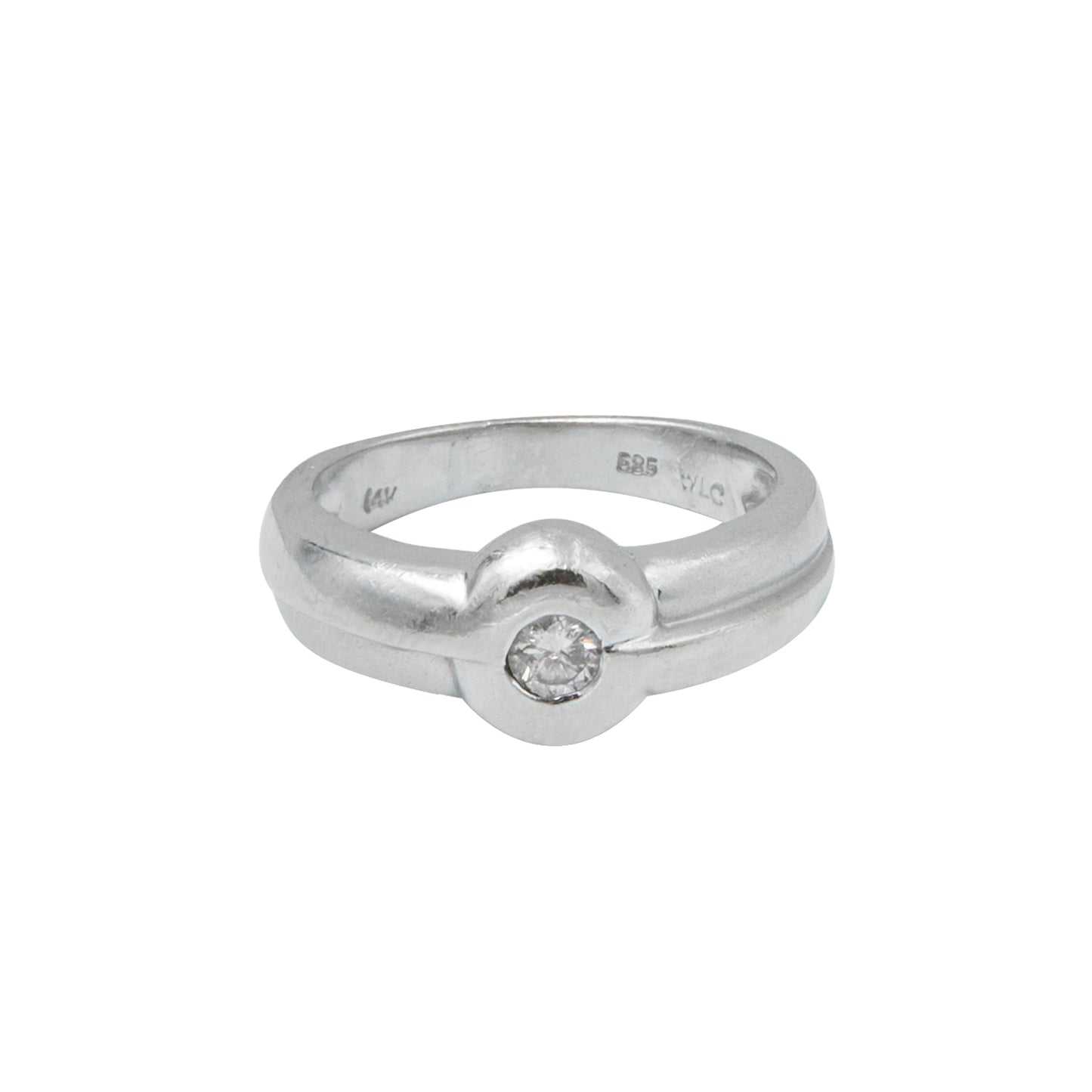 VENDIDO Juego de Aretes y Anillo 0.30 CT