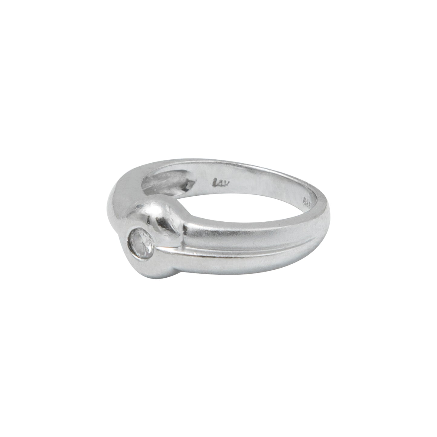 VENDIDO Juego de Aretes y Anillo 0.30 CT