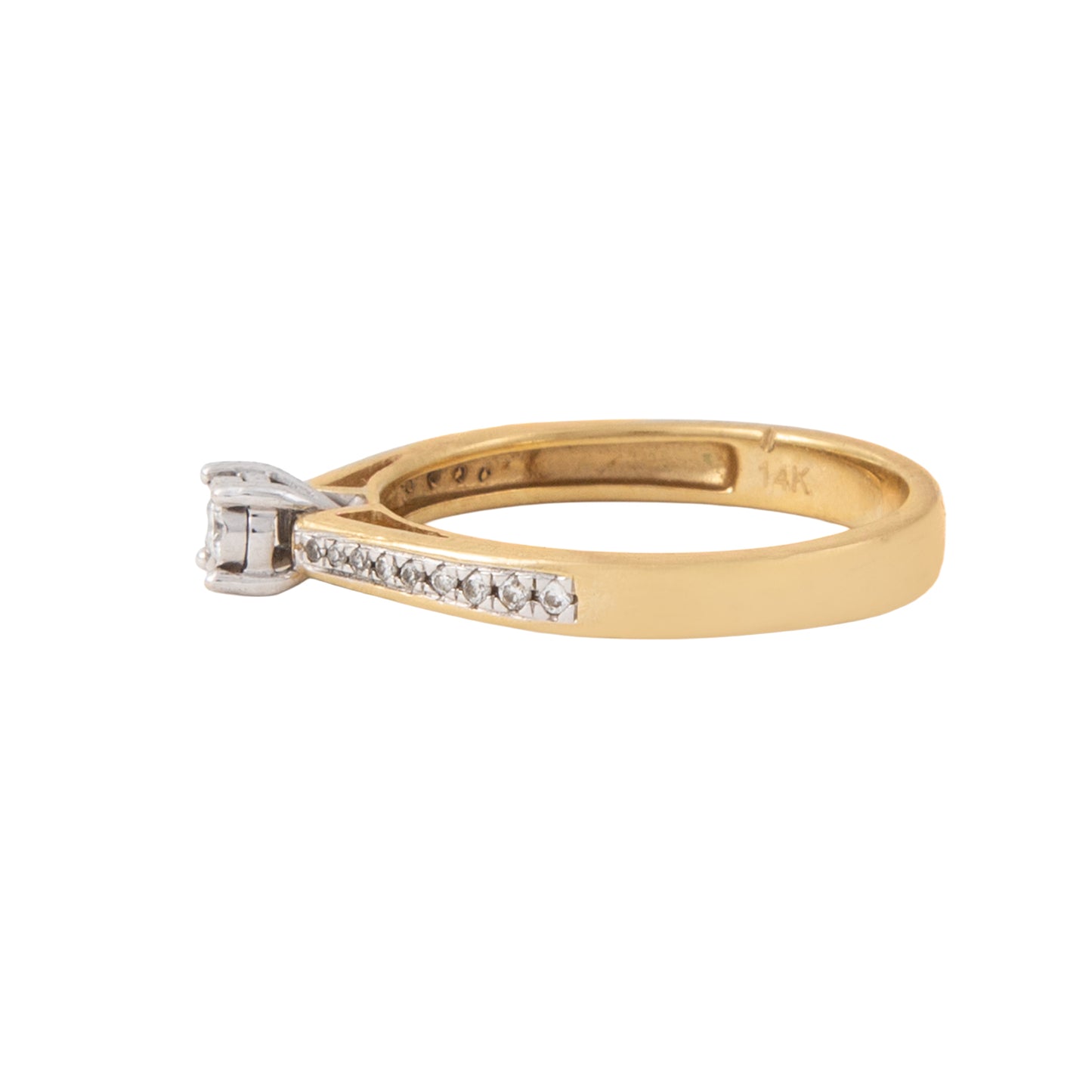 Anillo Solitario .05 CT