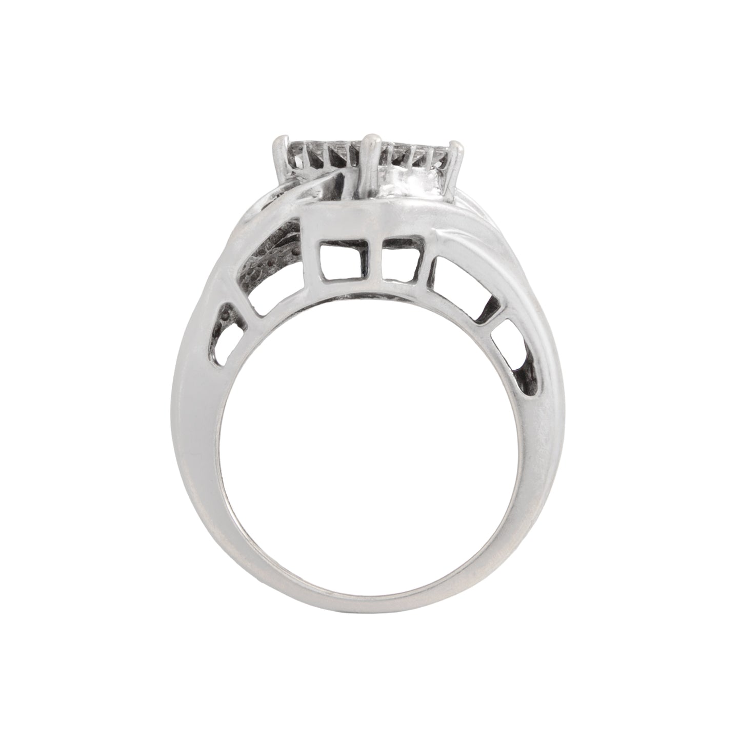 Anillo Brillante Entrelazado