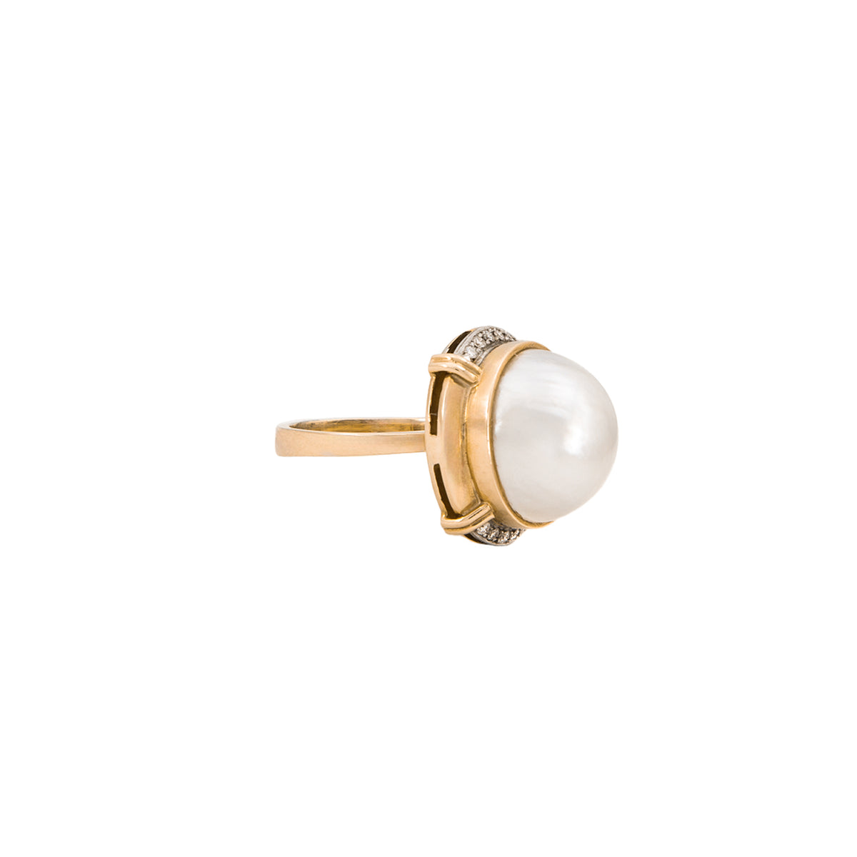 Juego de Aretes y Anillo en Oro Amarillo de 14k con Perlas y Diamantes