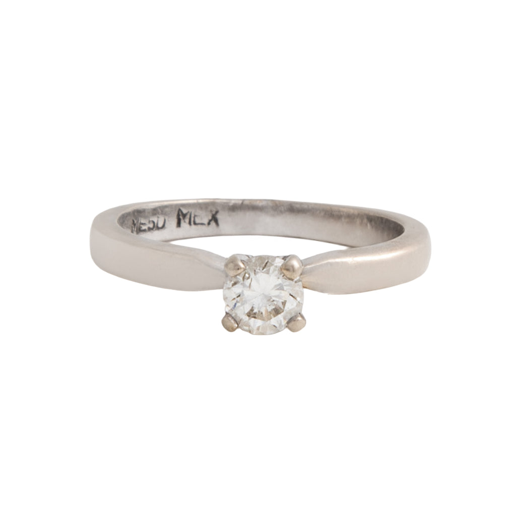 Anillo Solitario .30 CT