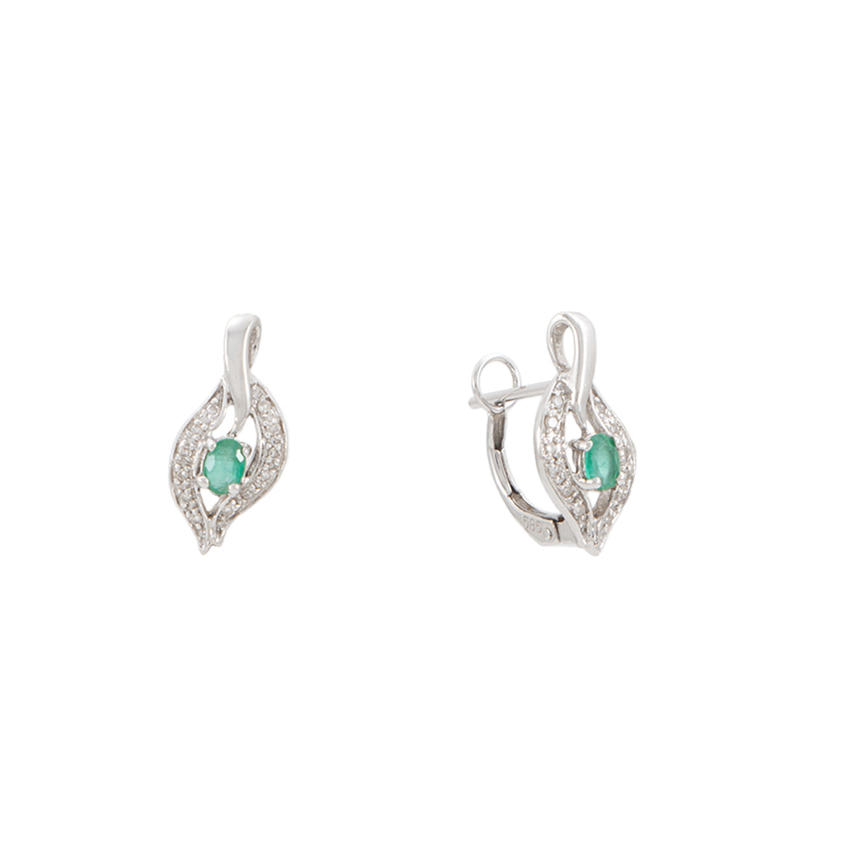 Juego de Aretes y Anillo con Esmeraldas y Chispas de Diamante