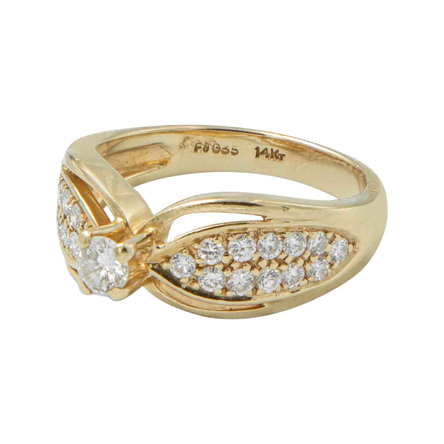 Anillo solitario en oro amarillo con diamante central de .25CT