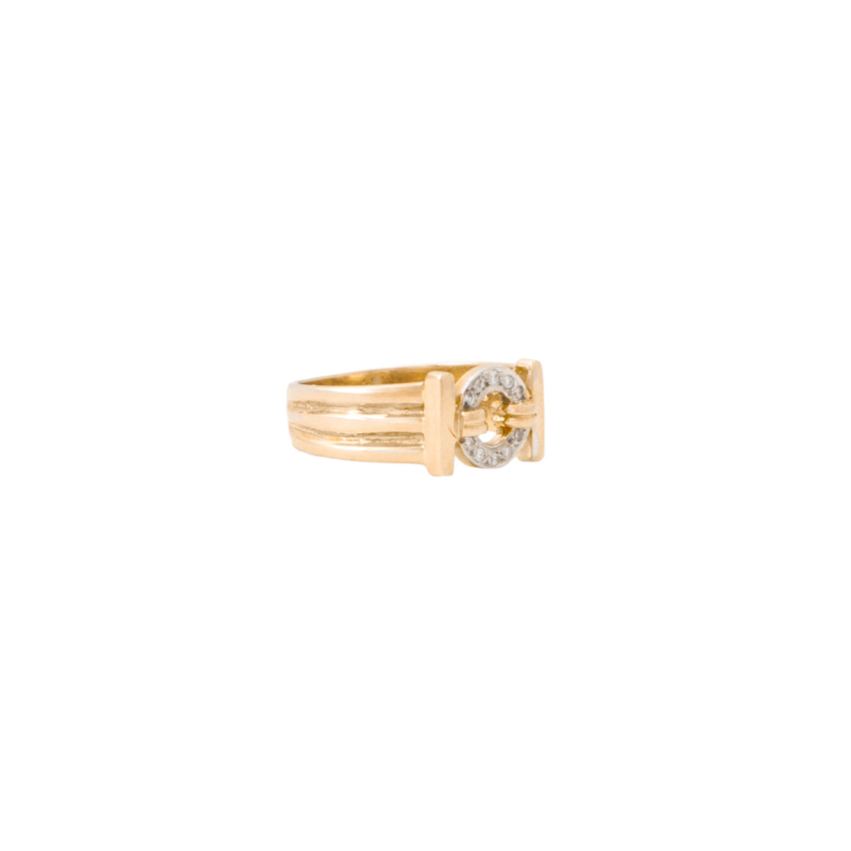 Juego de Aretes y Anillo de Diseño Estriado en Oro Dos 14k