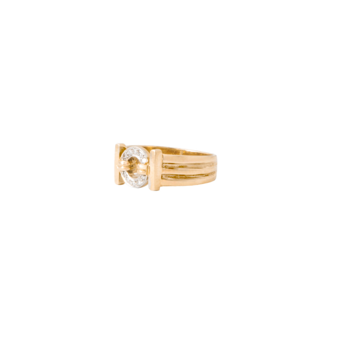 Juego de Aretes y Anillo de Diseño Estriado en Oro Dos 14k