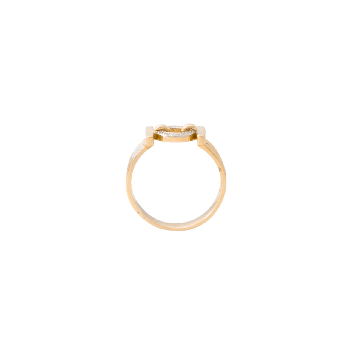 Juego de Aretes y Anillo de Diseño Estriado en Oro Dos 14k