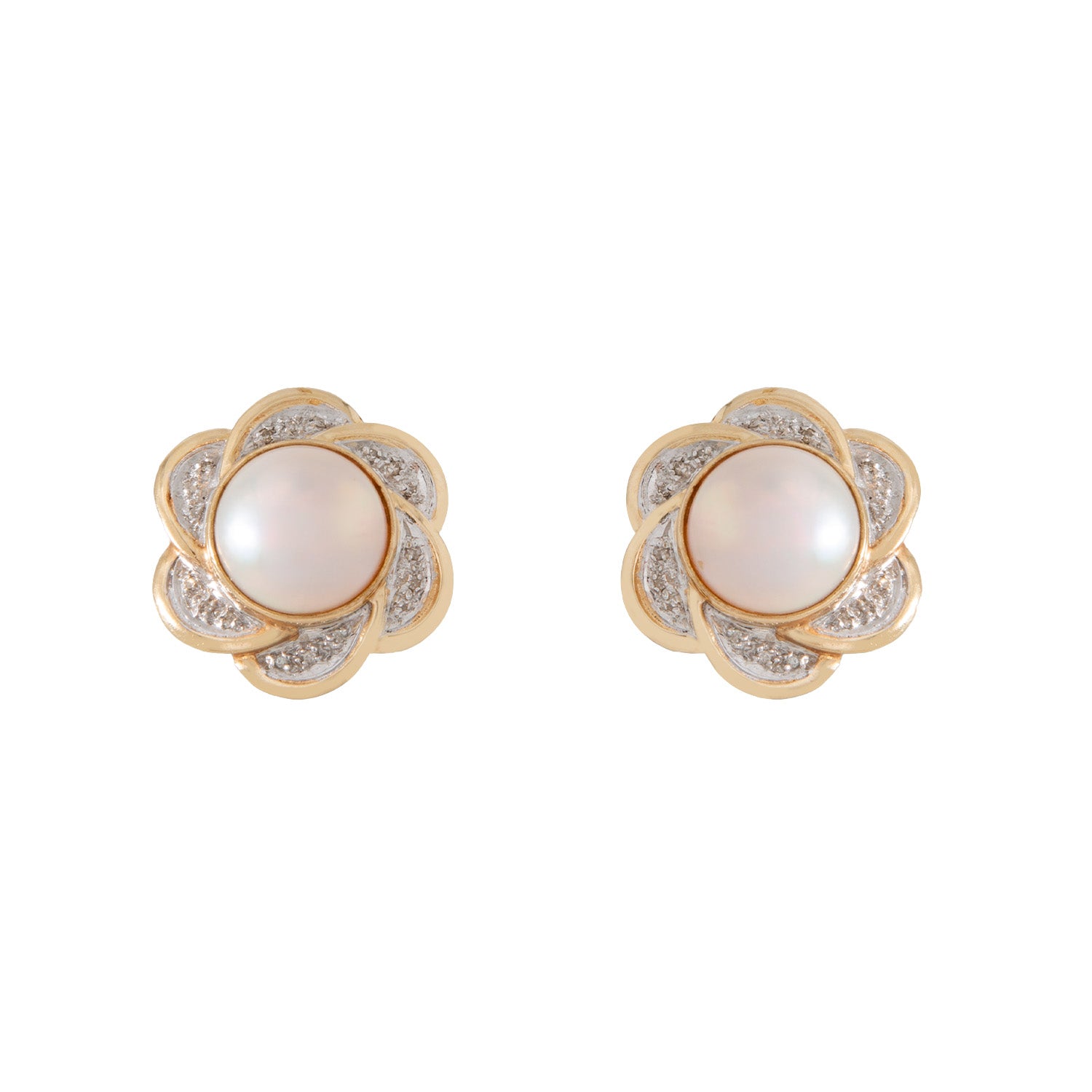 Juego de Aretes y Anillo Diseño Flor 14K con Diamantes