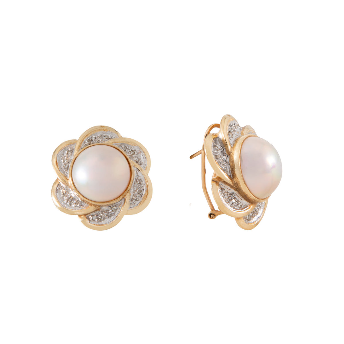 Juego de Aretes y Anillo Diseño Flor 14K con Diamantes