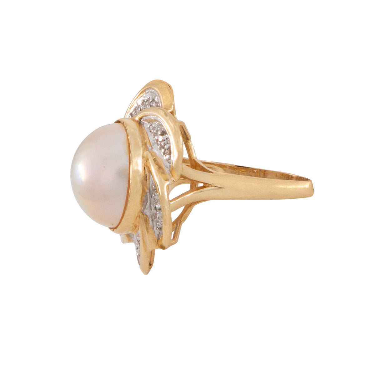 Juego de Aretes y Anillo Diseño Flor 14K con Diamantes