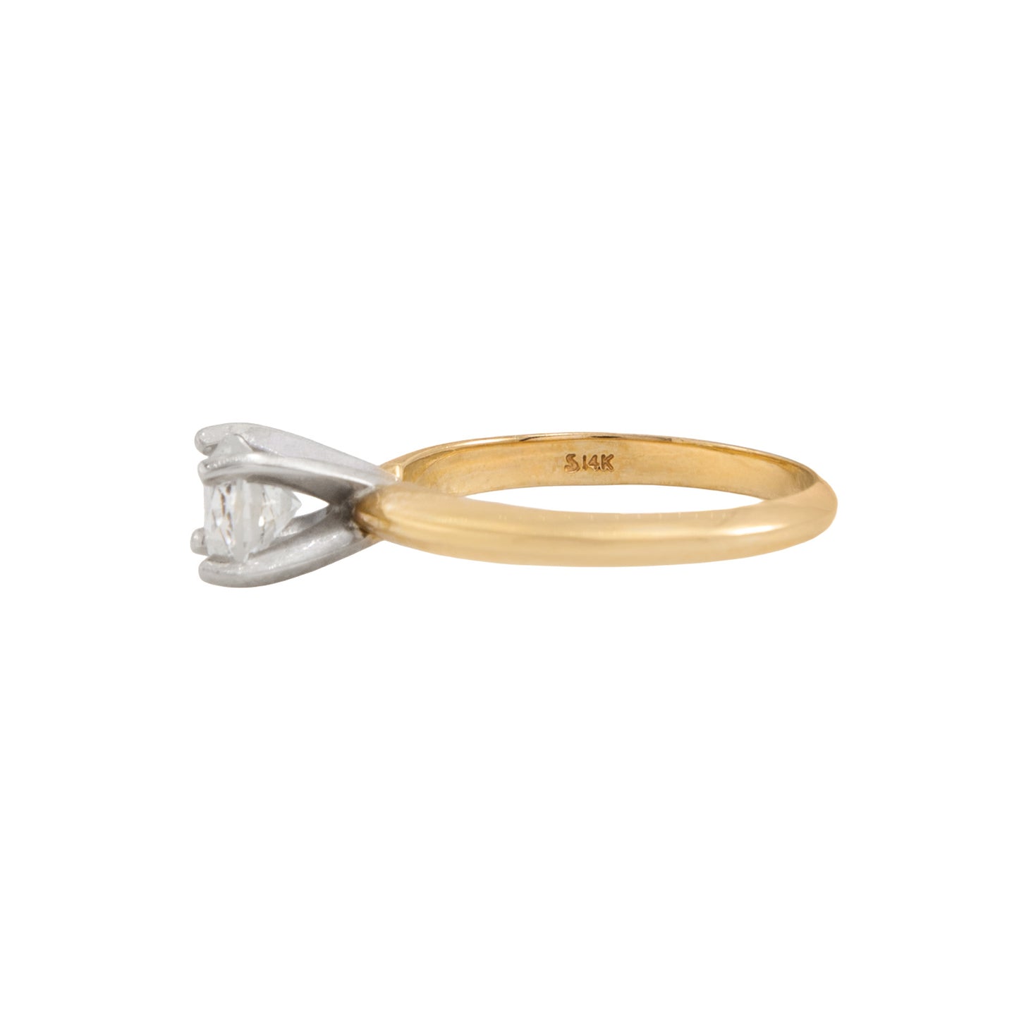 Anillo Solitario 0.84 CT