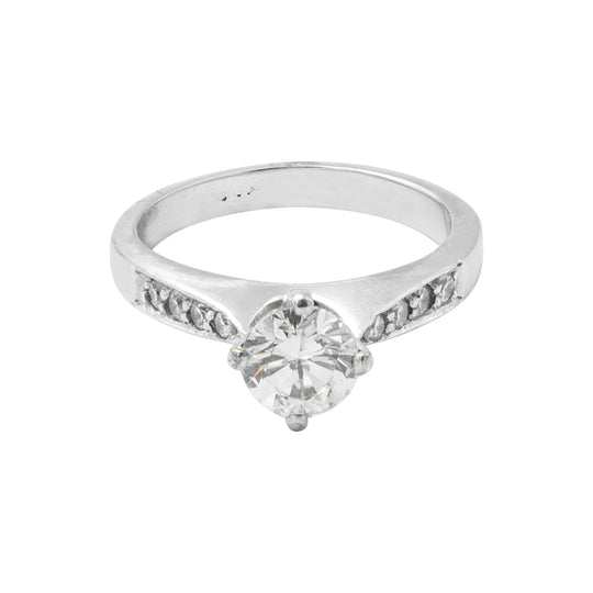 Anillo solitario con diamantes