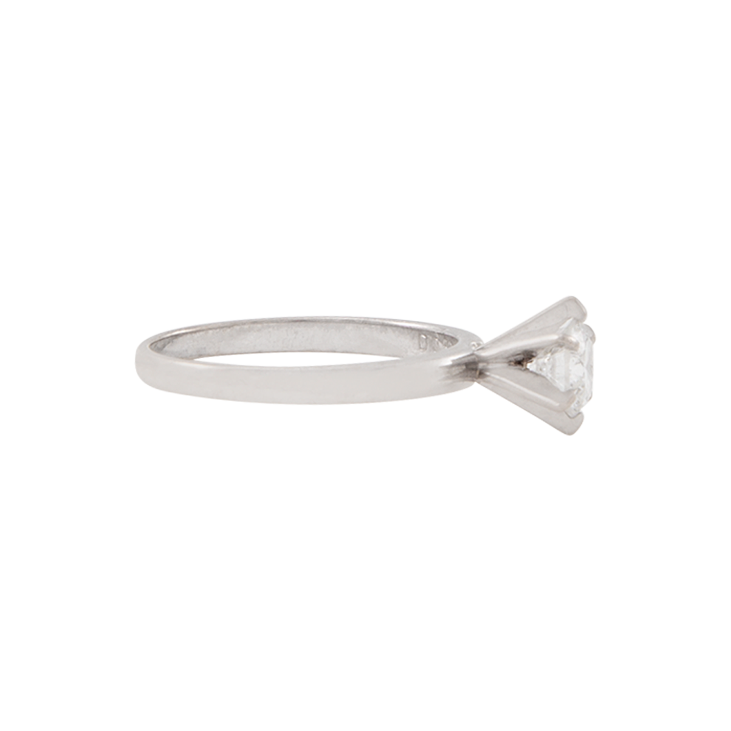 Anillo Solitario .52 CT