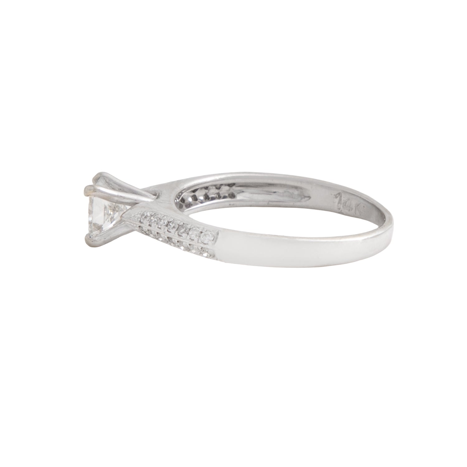 Anillo Solitario .37 CT