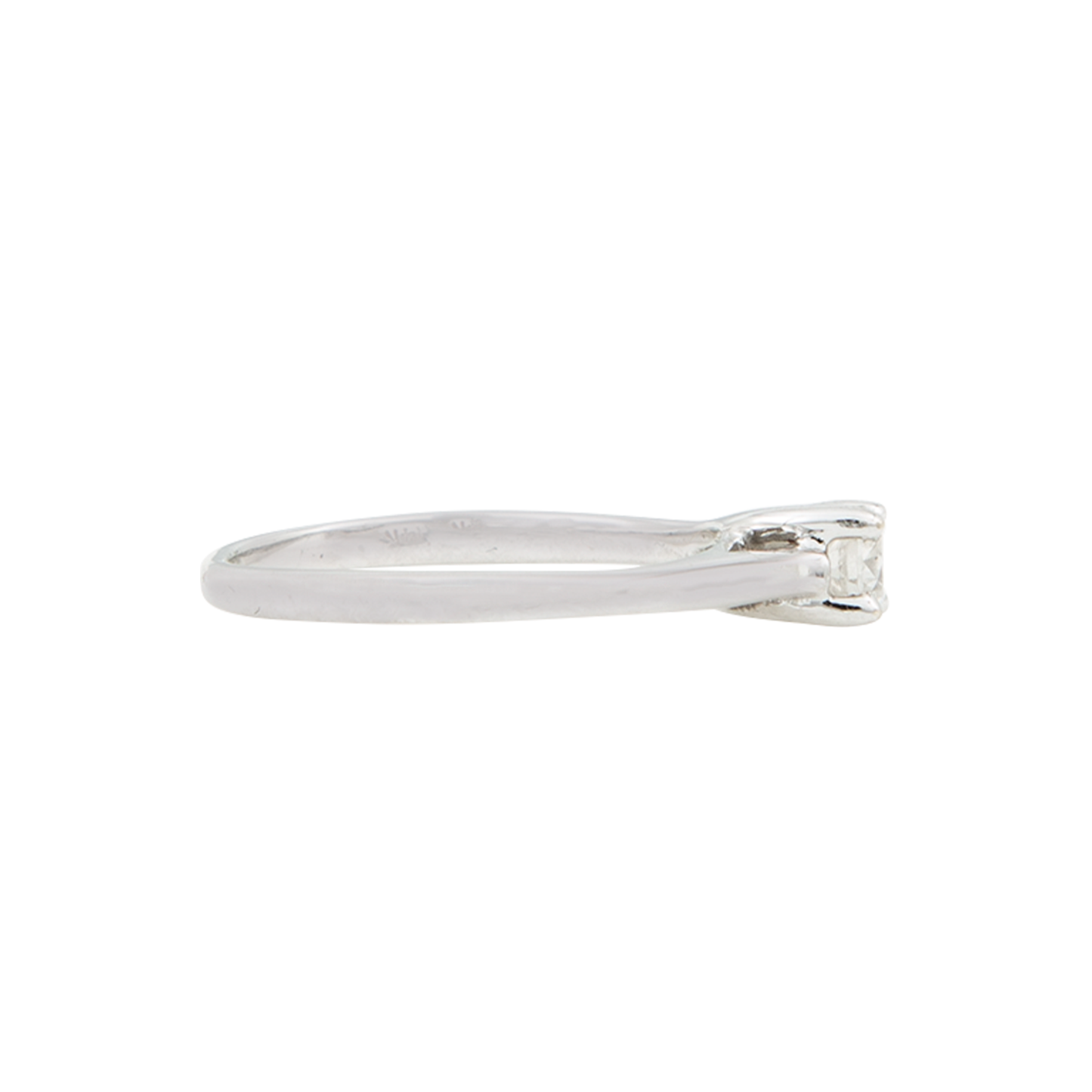Anillo Solitario .20 CT