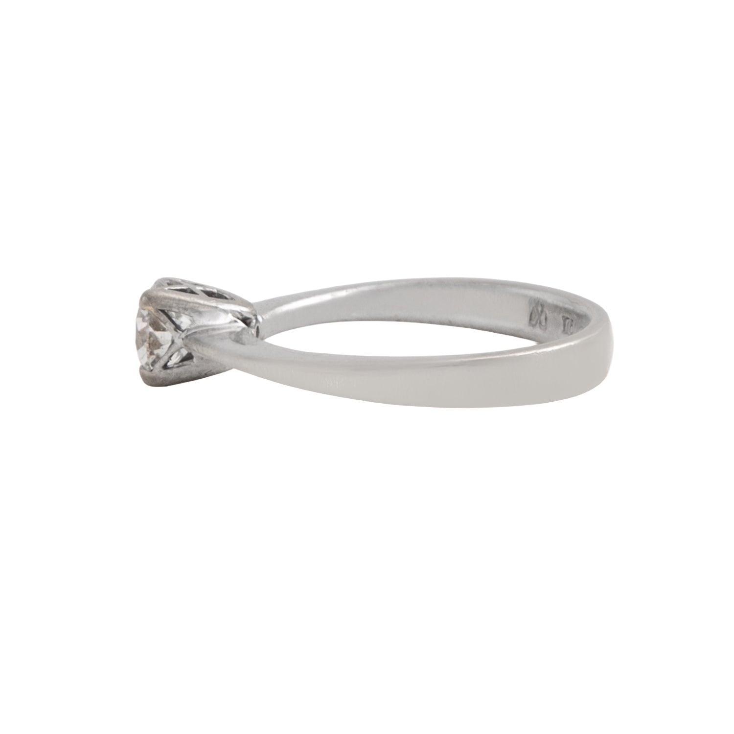 Anillo Solitario .60 CT