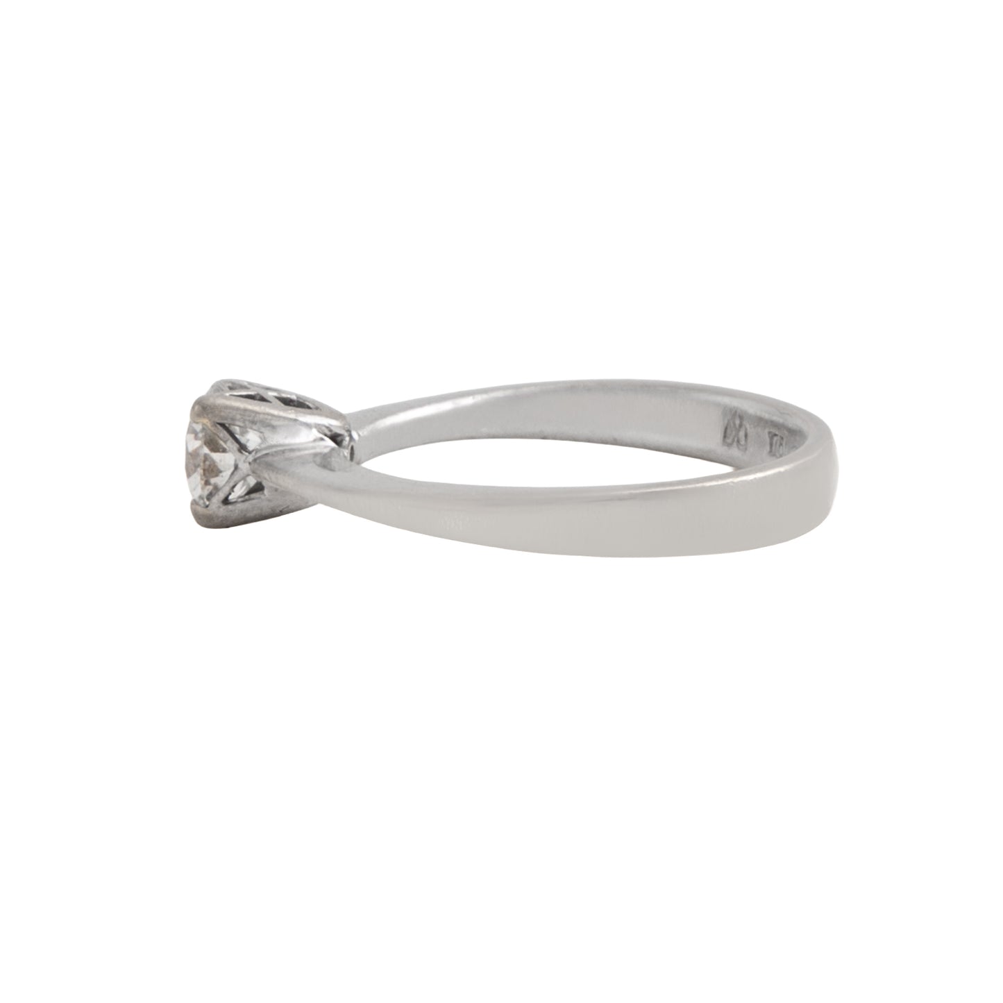 Anillo Solitario .60 CT