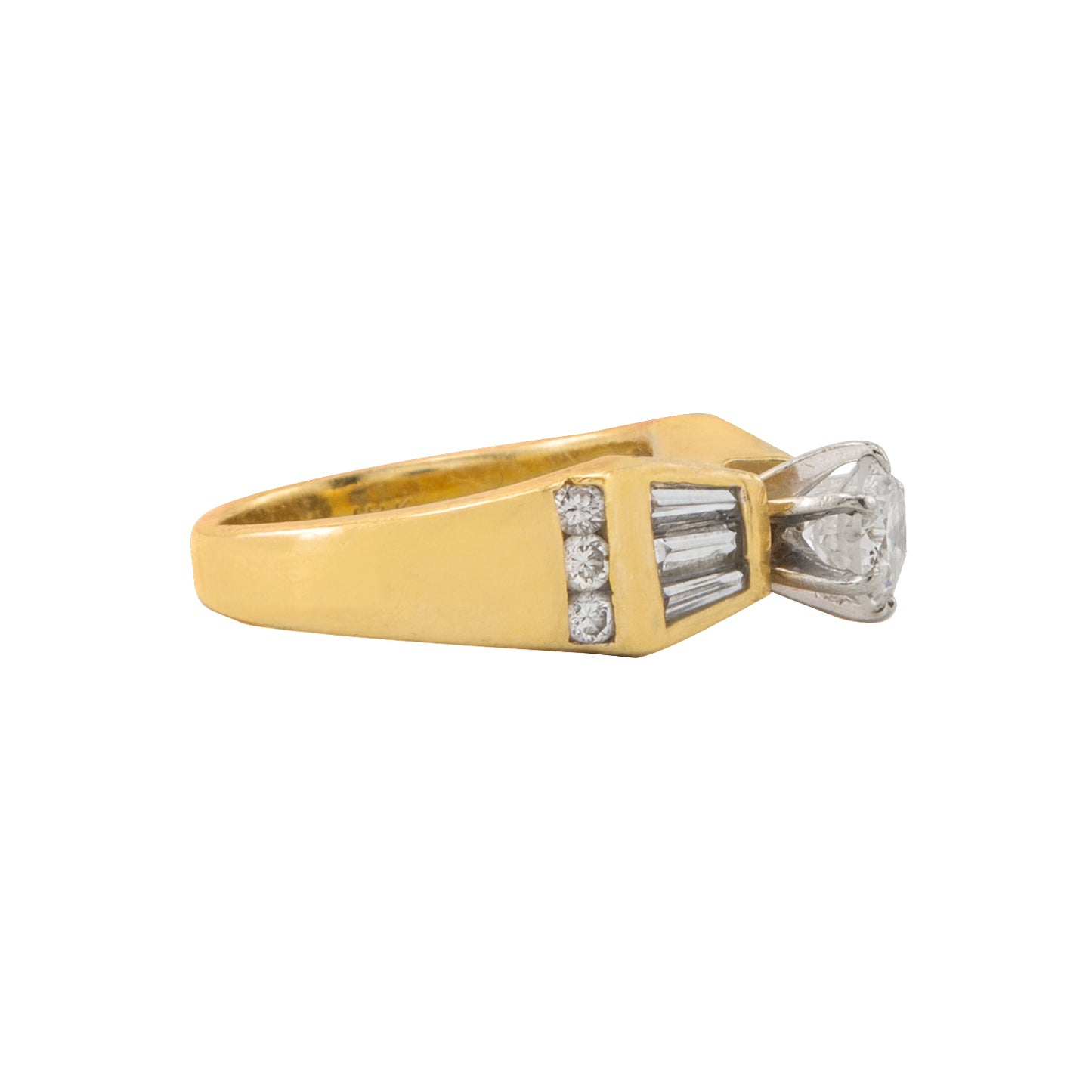 Anillo Solitario .65 CT