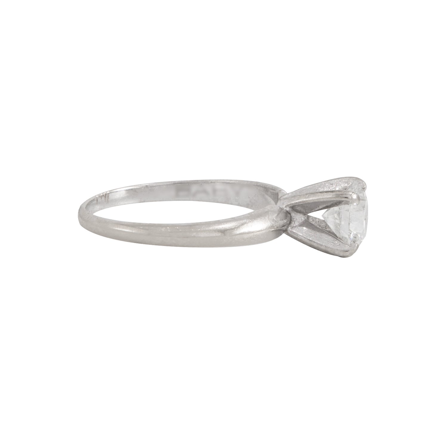 Anillo Solitario .67 CT