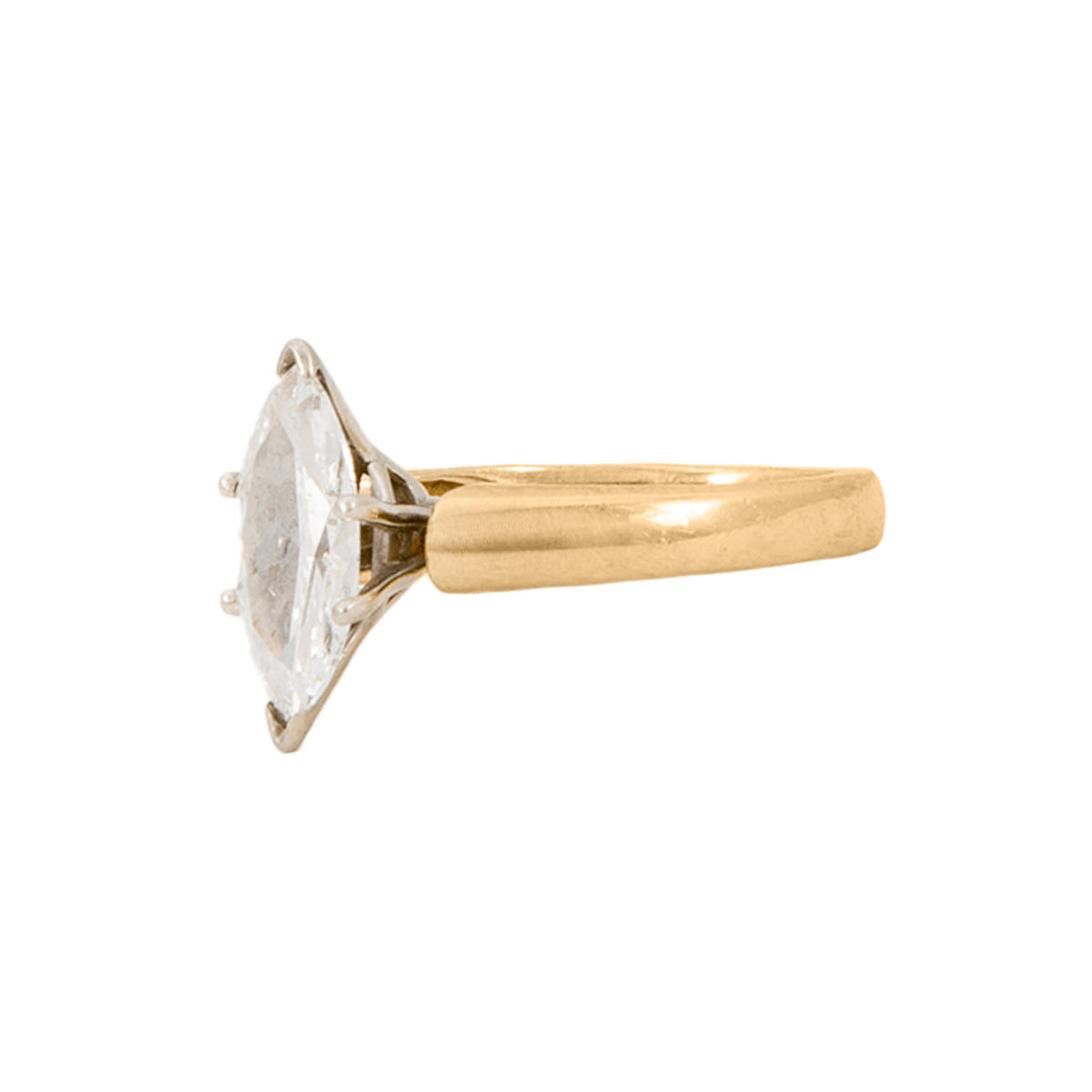 Anillo Solitario con Diamante Corte Marquesa 14k