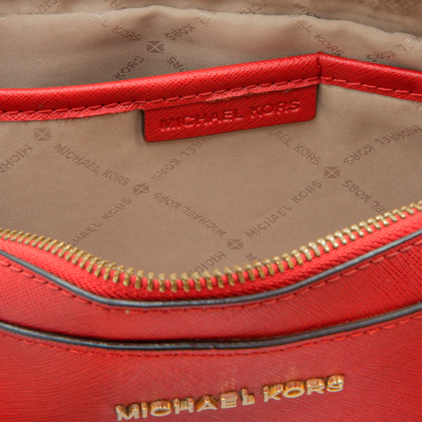Crossbody Jet Set
