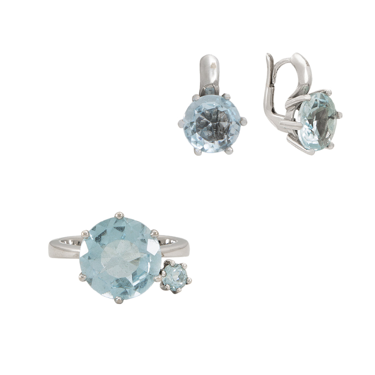 Juego de Anillo y Aretes en Oro Blanco de 18k con Topacios