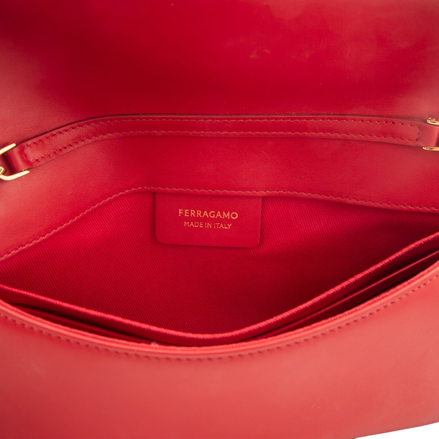 Crossbody Hug Mini