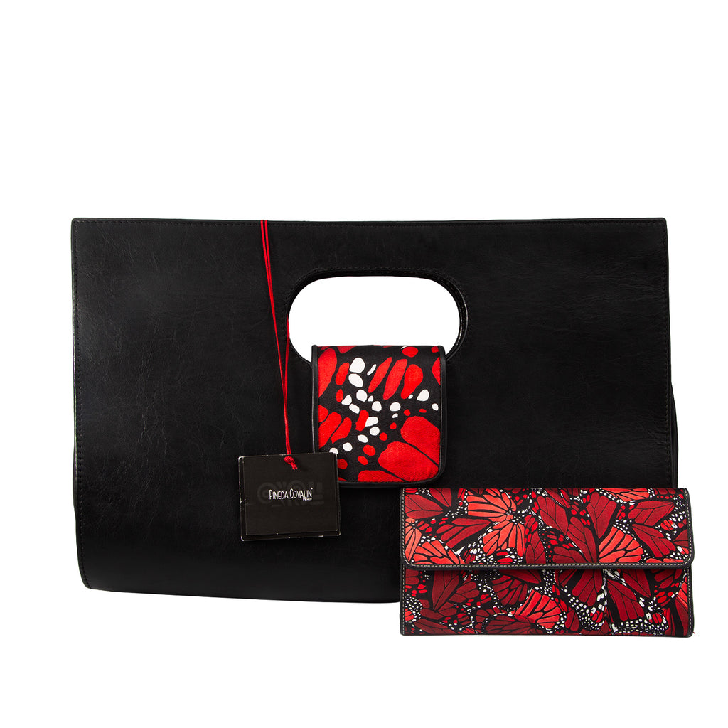 VENDIDO Clutch en Color Negro