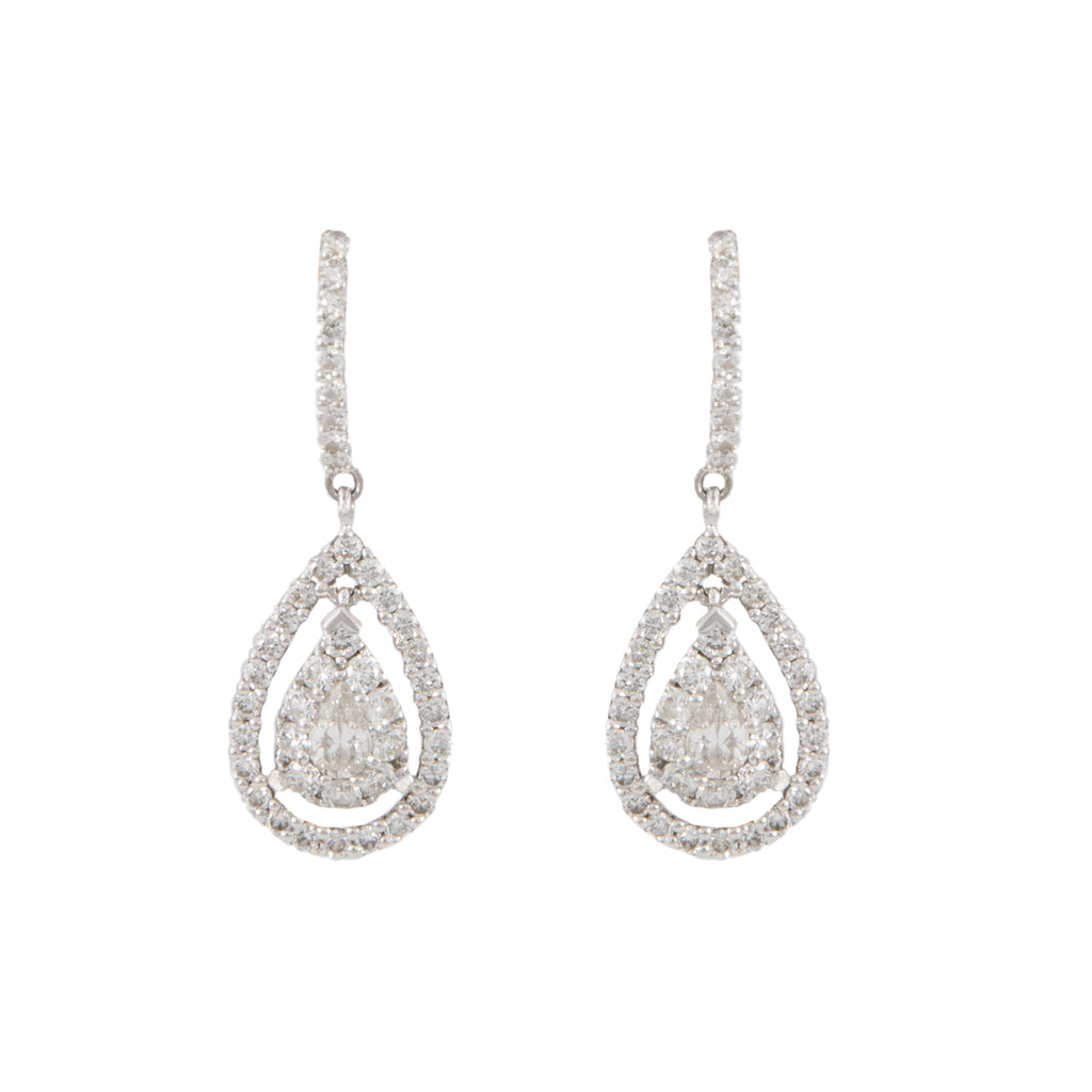 Aretes Colgantes Diseño Gota en Oro Blanco de 18k con Diamantes