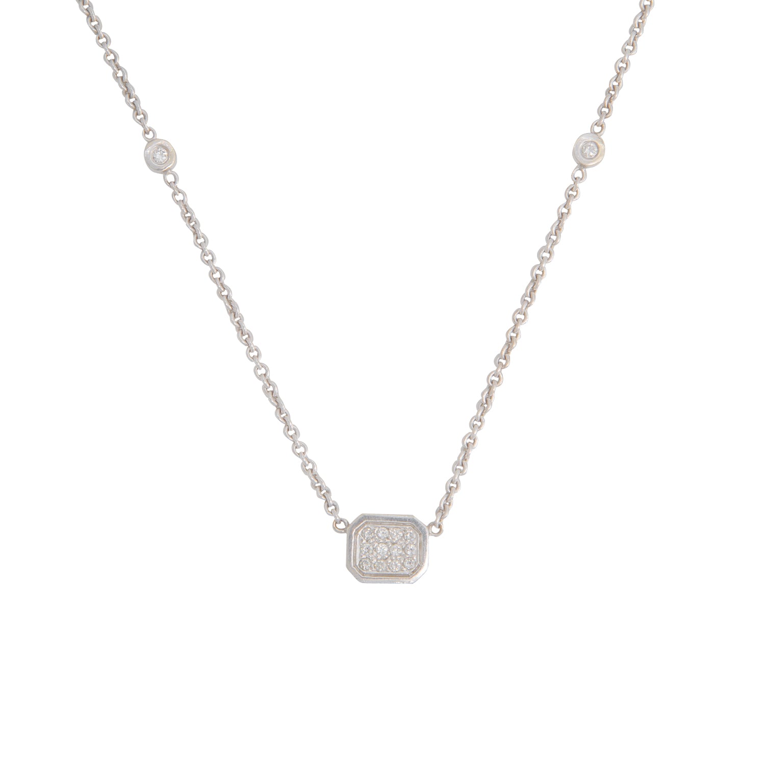 Gargantilla en Oro Blanco 18K con Diamantes