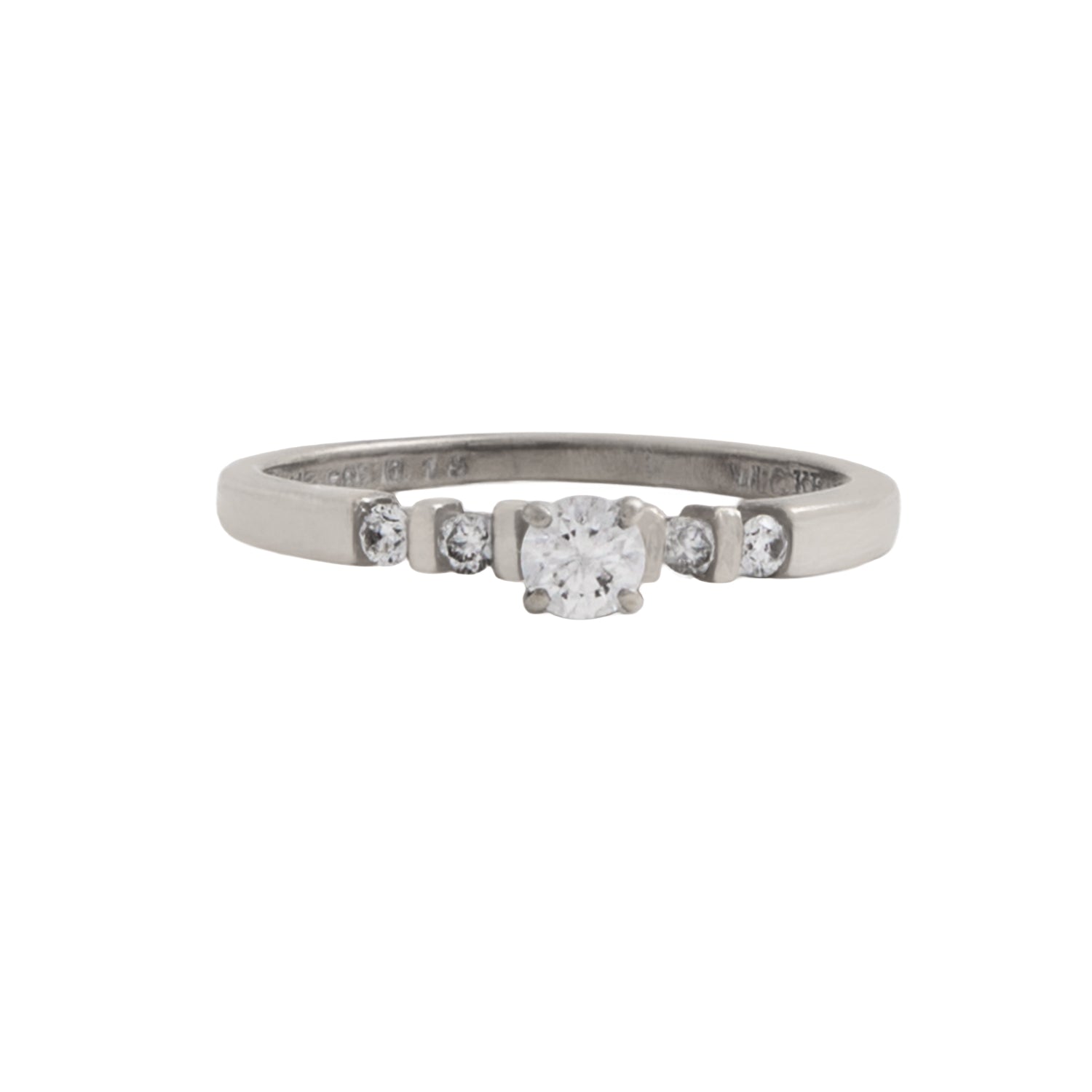 VENDIDO Anillo Solitario .13 CT