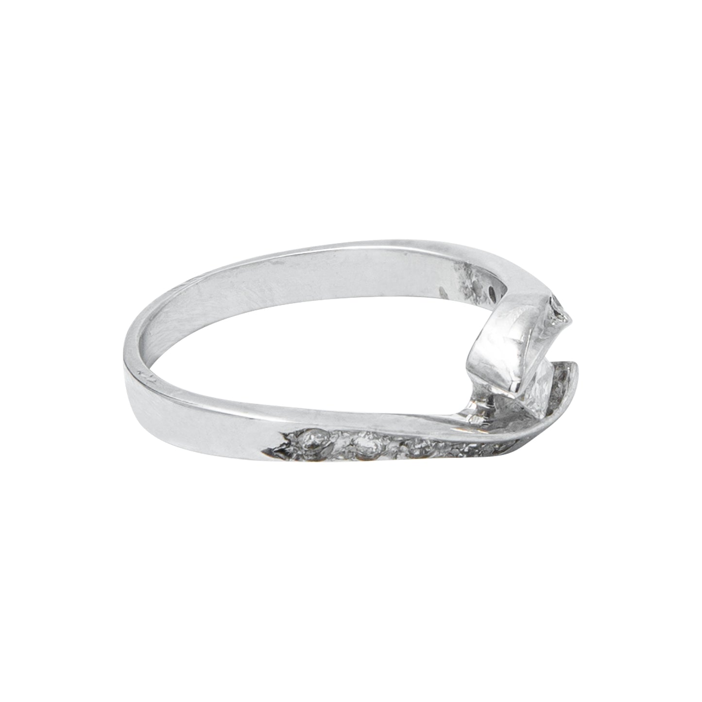 Anillo con Diseño Especial 0.15 CT