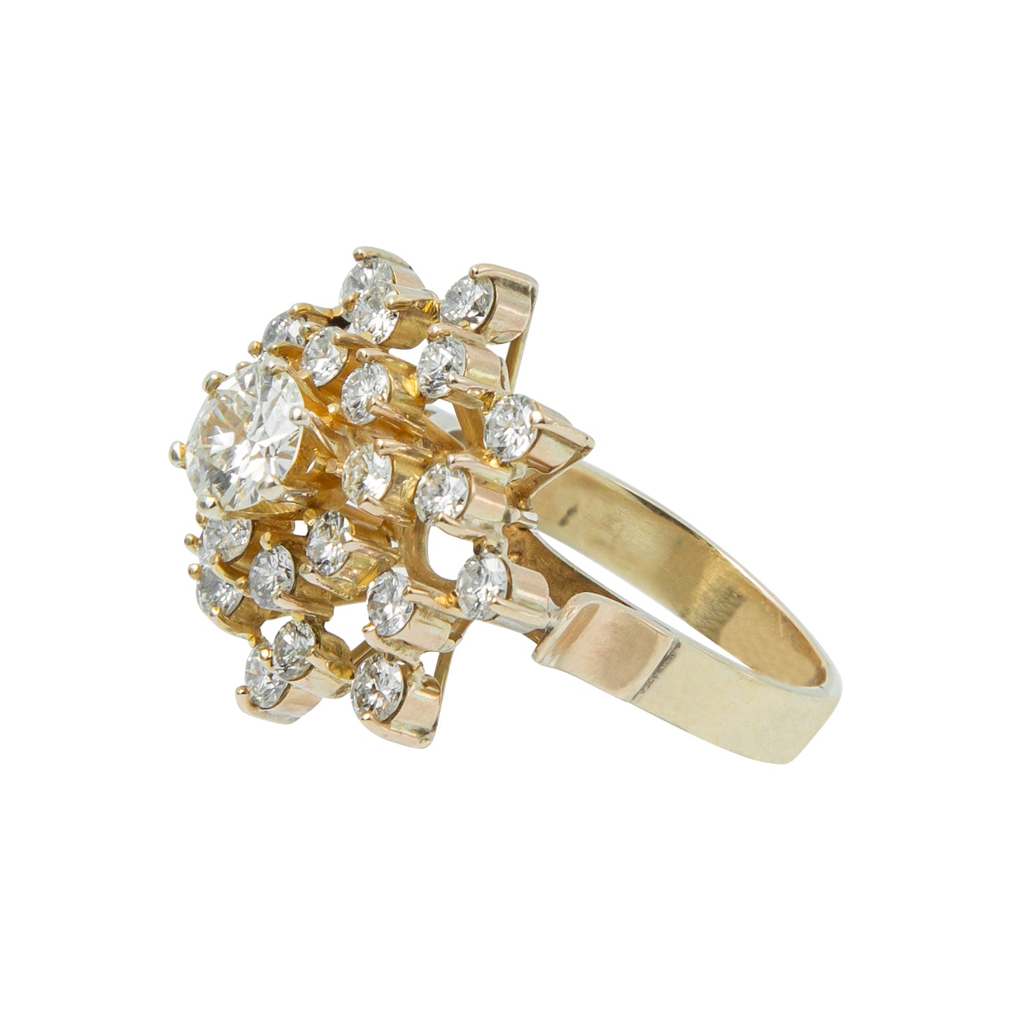 Anillo Tipo Piña 3.18 CT